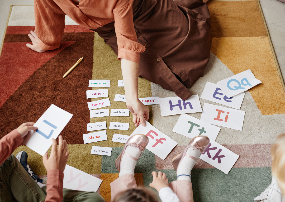Tổng quan về các cấp độ Cambridge cho trẻ em (Starters, Movers, Flyers)