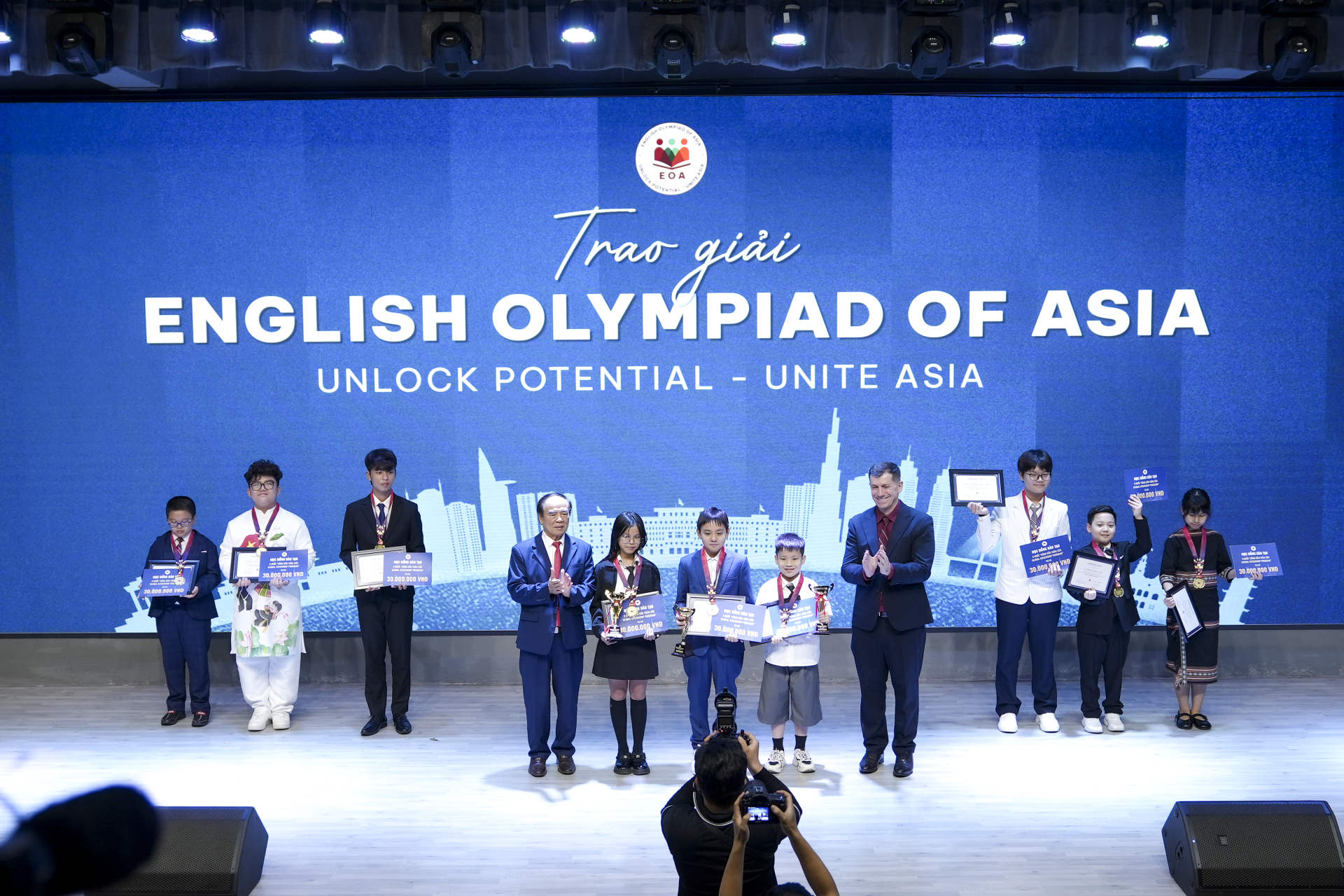 Năm 2026 đánh dấu một sự thay đổi rất rõ trong giáo dục toàn cầu.